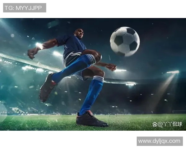 足球明星视频遭恶意侵犯引发公众关注与法律讨论